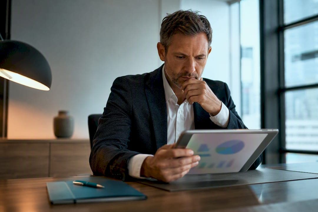 Rapportering i CRM: så bygger du beslutsunderlag som håller