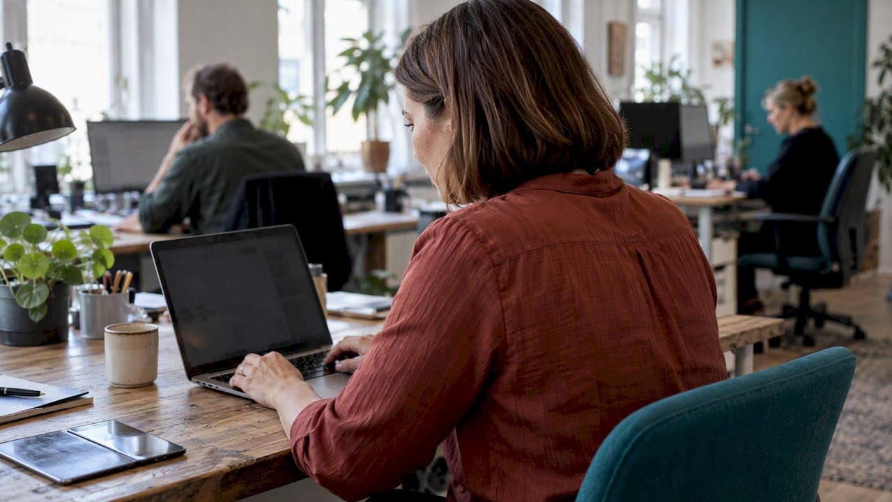Kommentarer i CRM: så skriver ni anteckningar som gör nytta